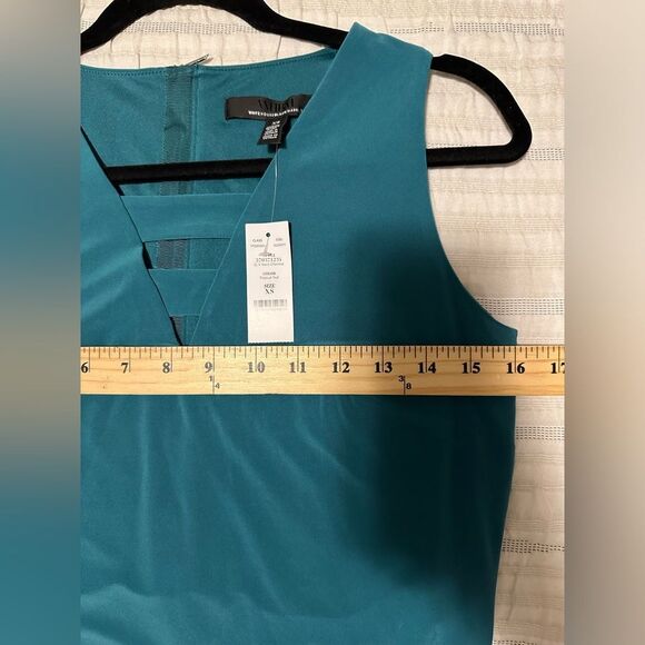 White House Black Market Cutout Mini Dress Size XS V-Neck Zipper Back Green - Picture 9 of 11
